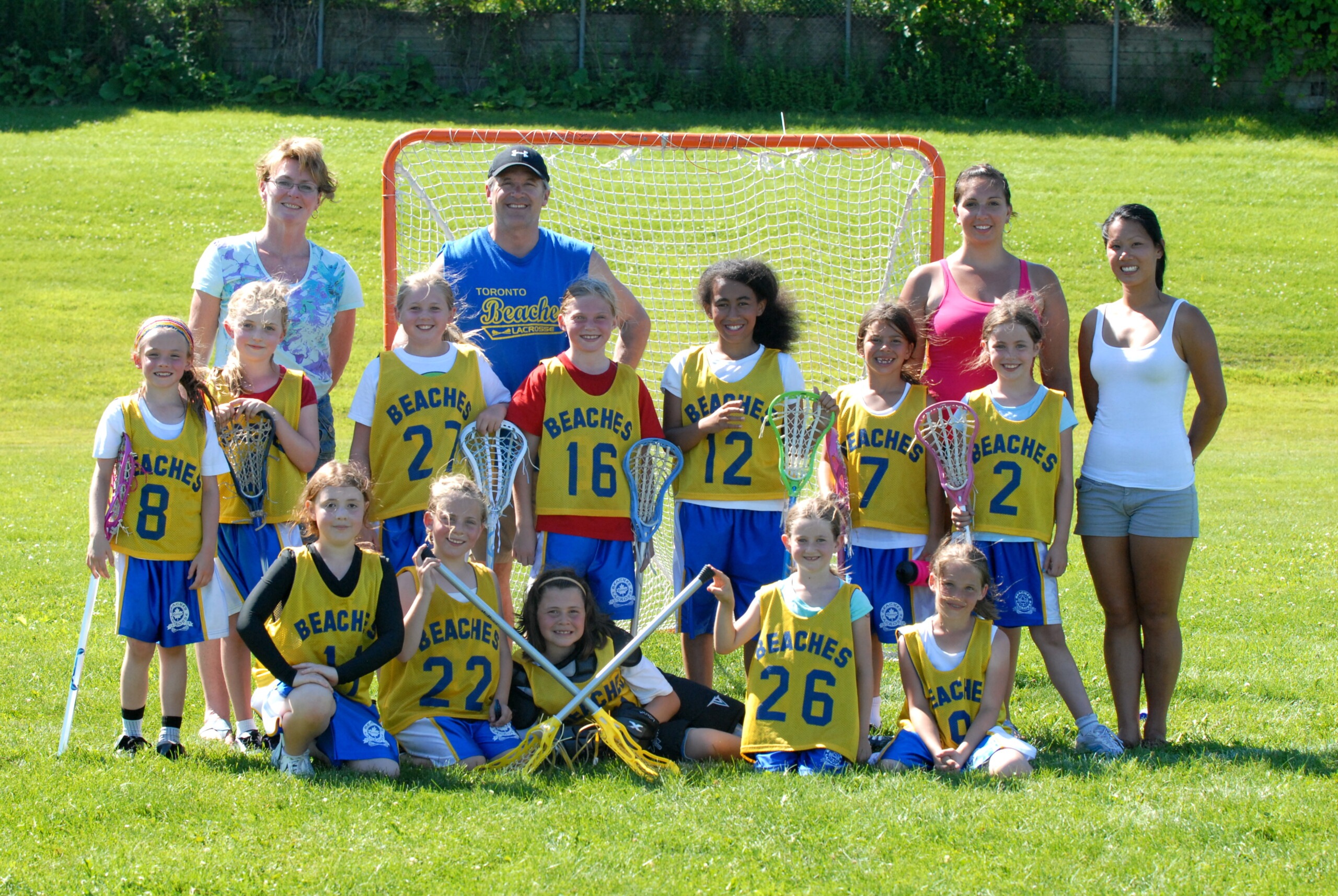 A photo of the 2010 Toronto Beaches U11 Girls Field Lacrosse team